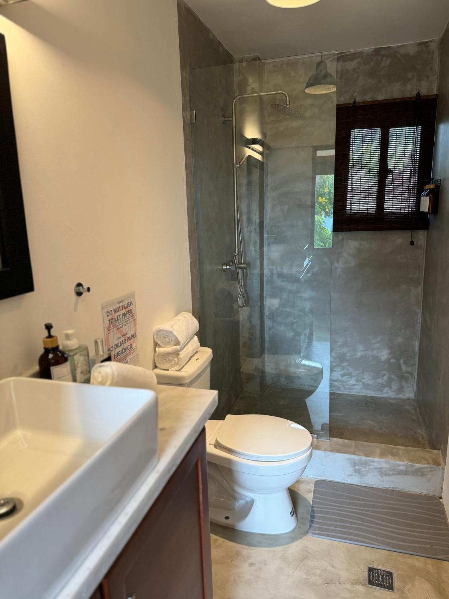 Catalina, Cabrera Oceanview Multi 2 Bd 2 Bath Condo Units With Balcony And Pool Exterior foto