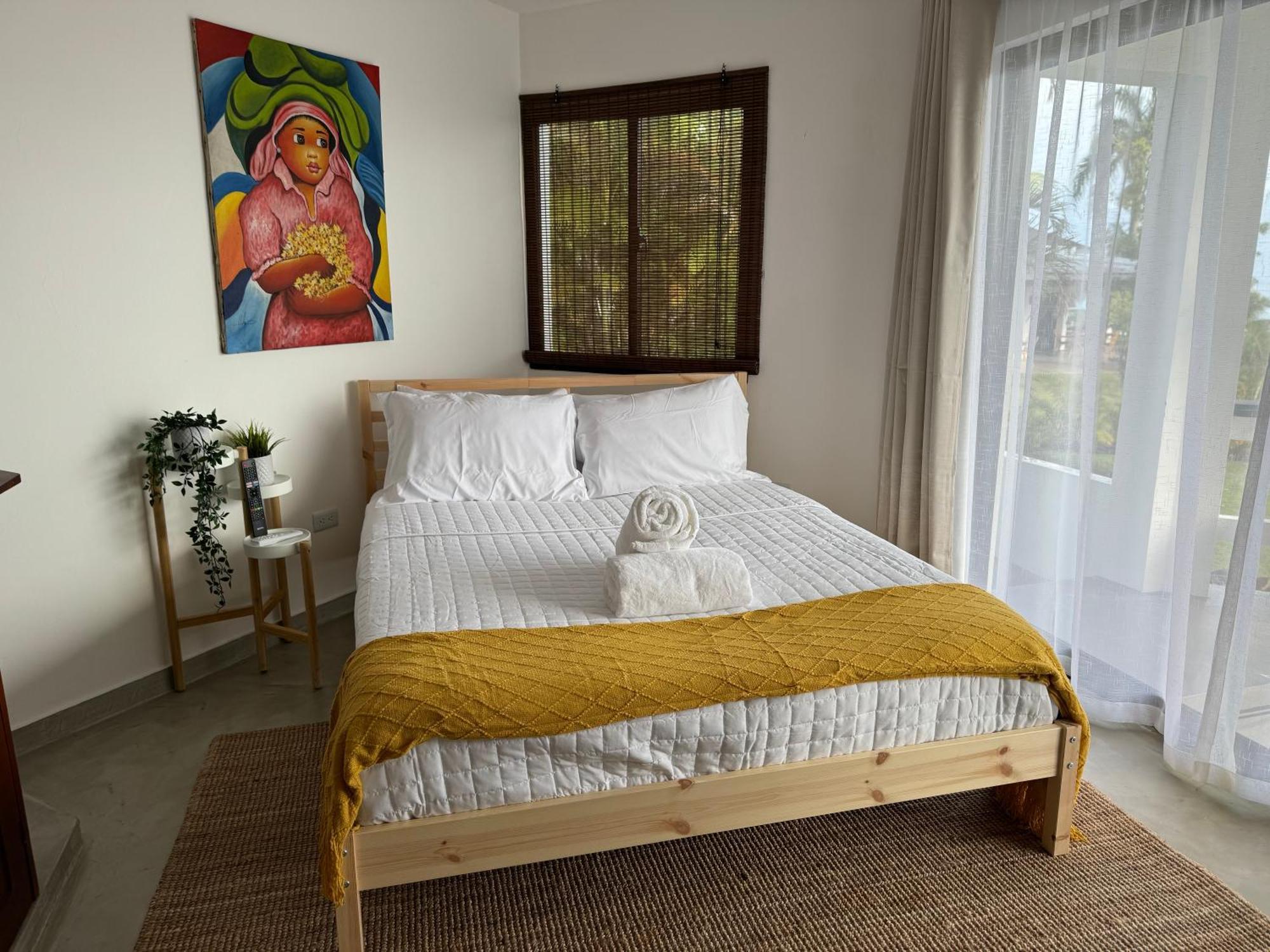 Catalina, Cabrera Oceanview Multi 2 Bd 2 Bath Condo Units With Balcony And Pool Exterior foto